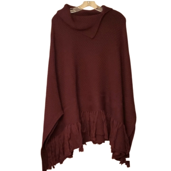 Coldwater Creek Womans Merlot‎ Burgundy Knit Fringe Wool Blend Poncho One Size - Picture 1 of 11